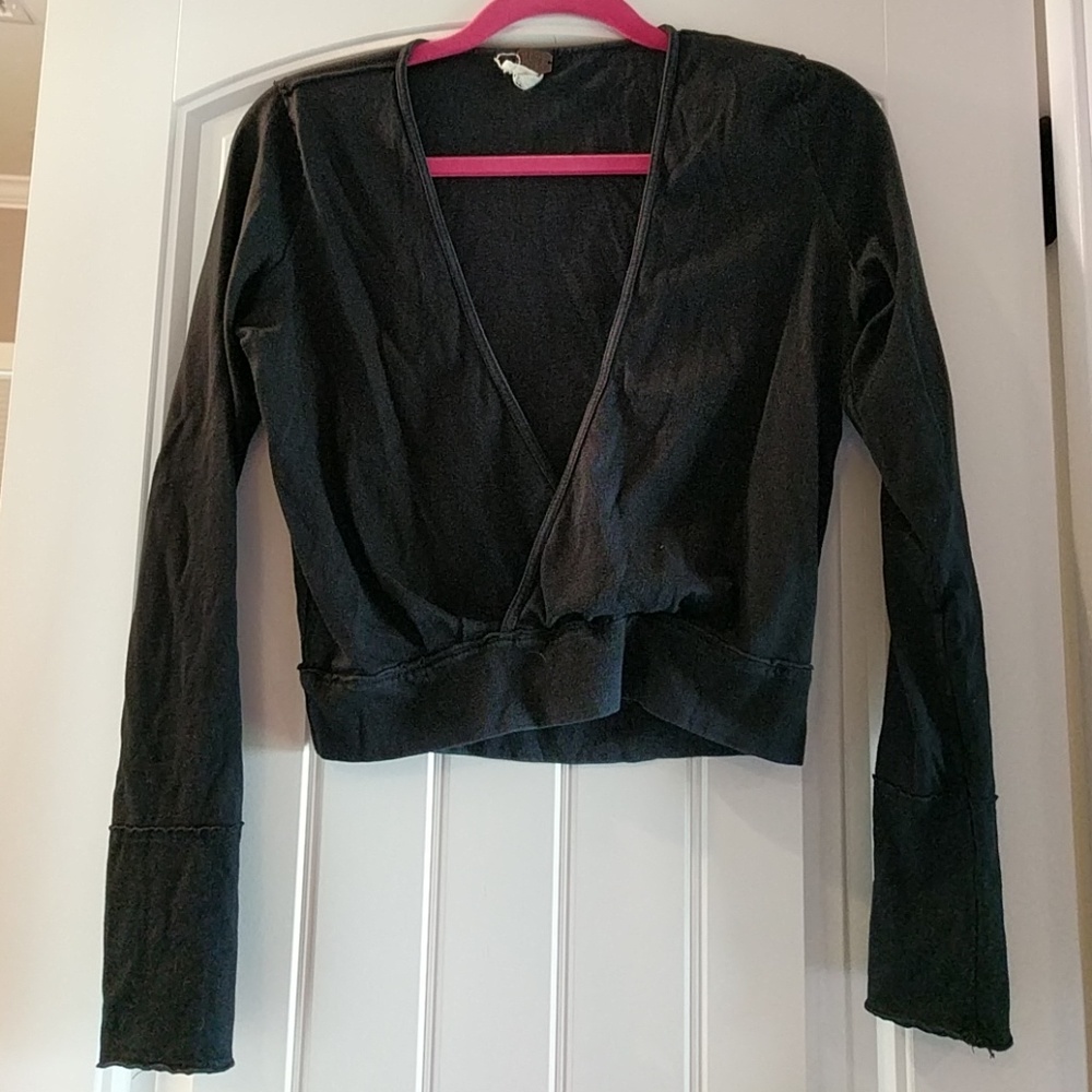WE THE FREE Black cropped surplice sweater